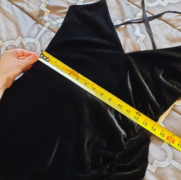 Viva Velvet Mini Black Dress 🍋 FOR LOVE & LEMONS - Picture 10 of 14